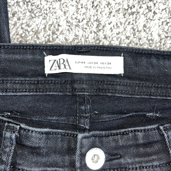 Zara Men’s Skinny Jeans. Bleached wash over Dark Denim - Picture 3 of 4